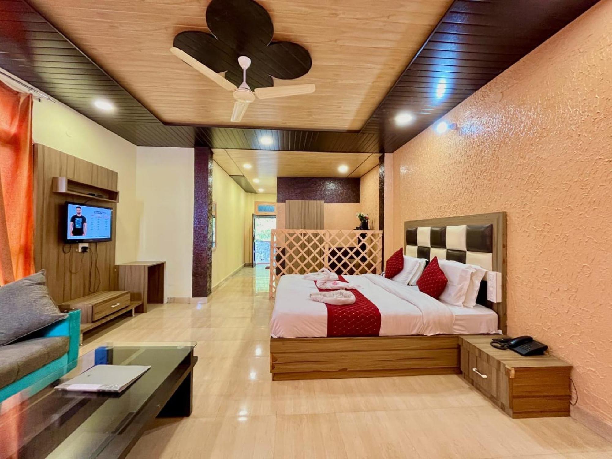 Sparkle Star Resort Khajjiar Exterior foto