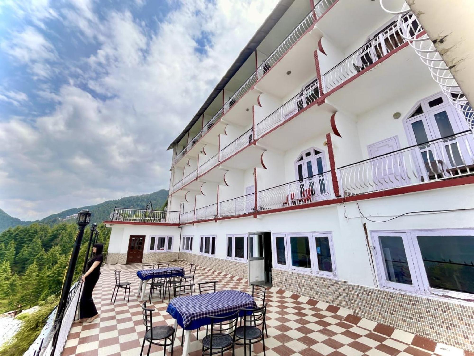 Sparkle Star Resort Khajjiar Exterior foto